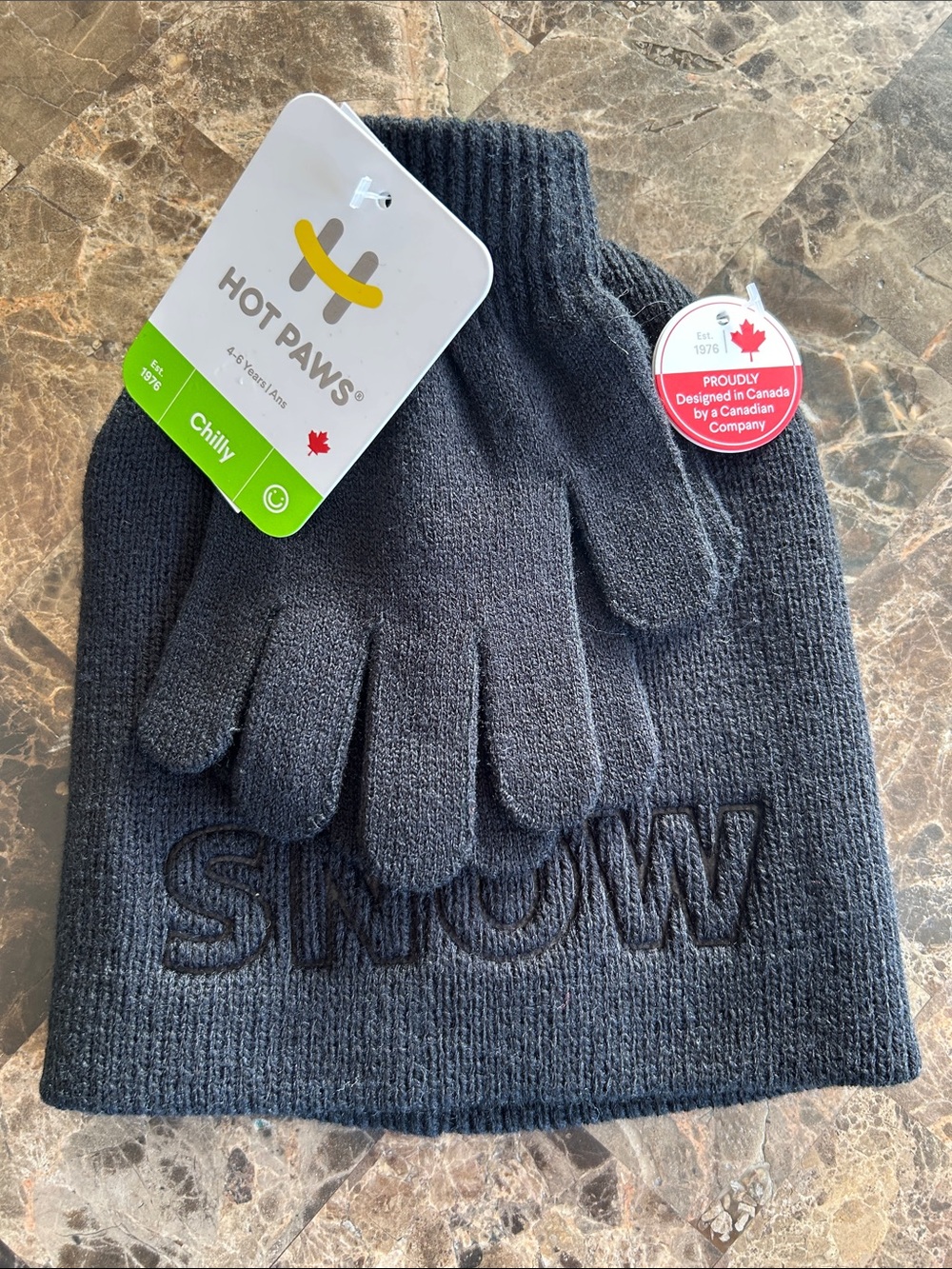 NWT 🆕 Hot Paws Kids Black Snow Beanie & Gloves Set 4-6 years
